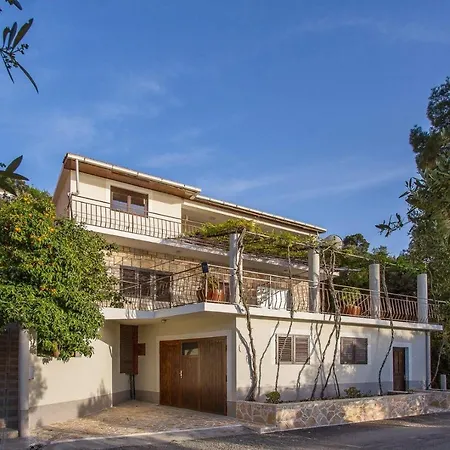 Robert Guest house 3*